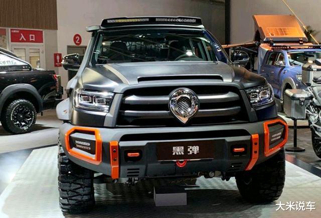 长城炮|长城汽车为了一鸣惊人，直接把2吨重的硬货搬上展台，才10万块