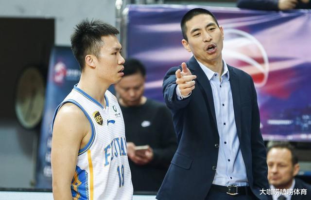 周琦|姚明发出警告，周琦罕见道歉，CBA又一位主教练下课