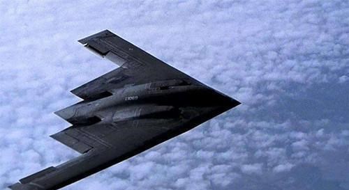 UFO|贵州天空“突现”不明飞行物，火光明亮坠落，它到底是什么？