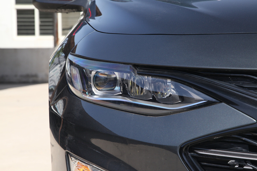 思域：卖“白菜价”的中级！16万降到11.5万，车宽1米8油耗6，后悔买思域