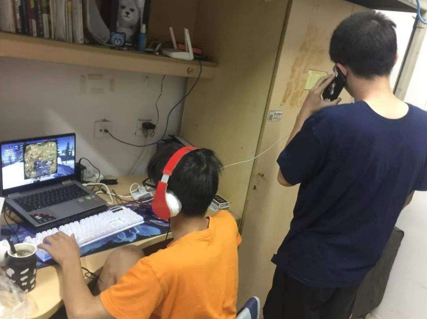 大学|大一学生的生活费怎么给?家长截然不同的三种方式,效果大不相同