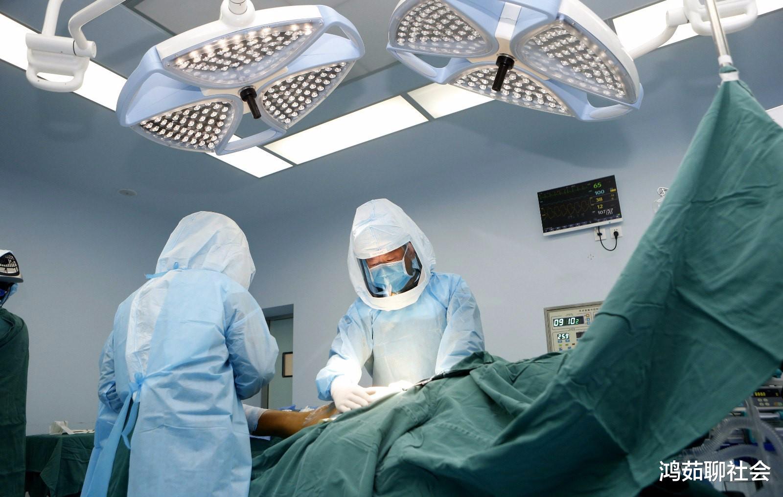 橄榄油@艾滋病人和正常人没有区别，潜伏期达8～10年，该如何辨别？