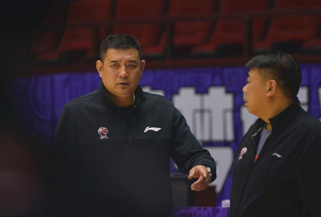 「辽足」刘冠岑租借到期拒返山东?巩晓彬需跟王非沟通,起码要拿原帅换