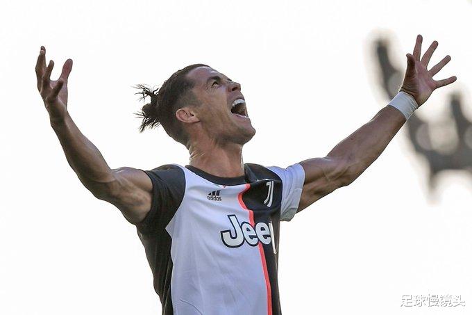 #C罗#25-22！C罗狂甩梅西冲刺金球奖，一战创10大纪录，乔治娜祝贺