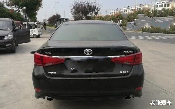 「丰田皇冠」从60万跌到22万，成良心C级车，开10年0故障，可惜月销才285台