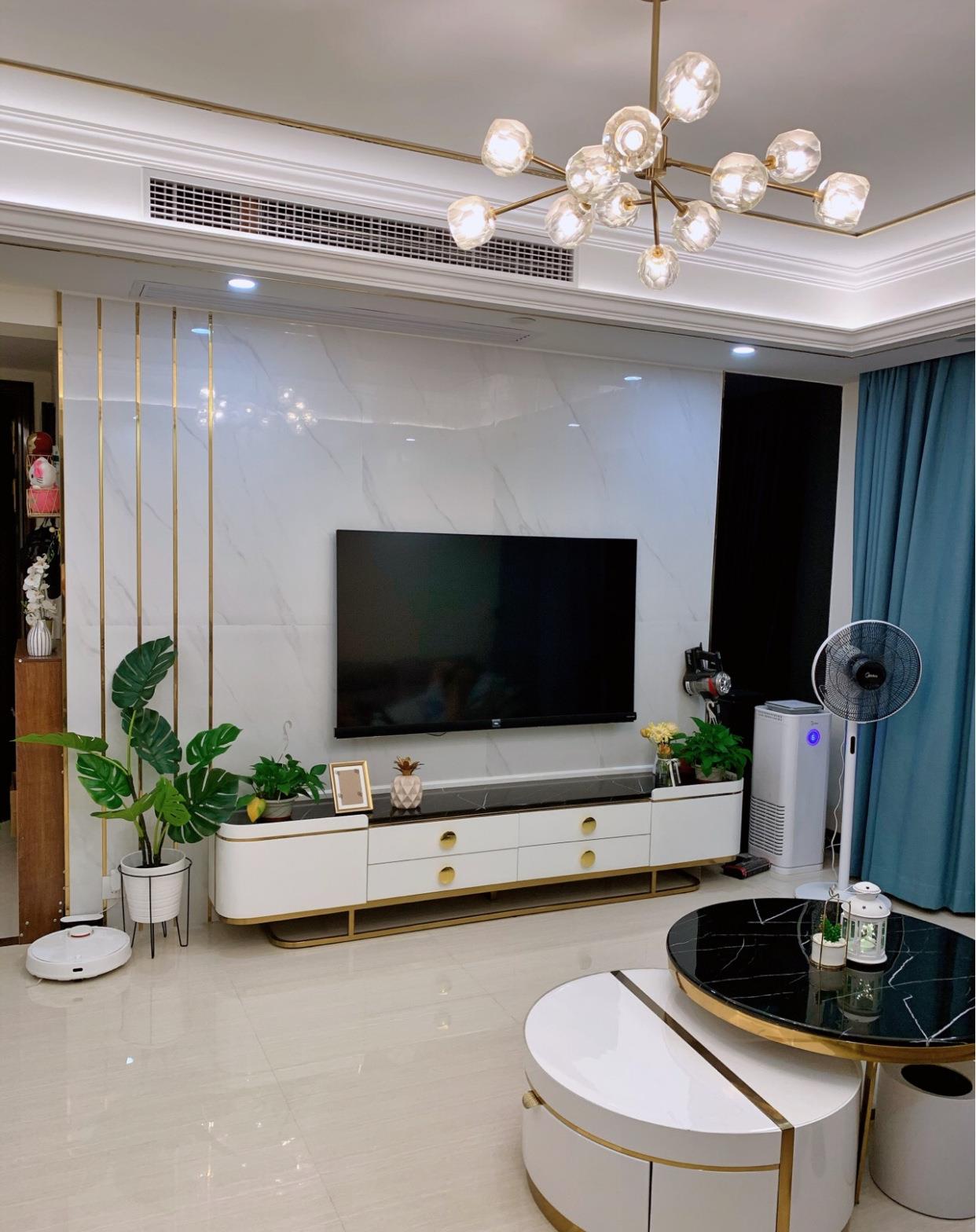 『』入住三个月的新房，全屋很漂亮，大理石电视墙很喜欢，给大家分享