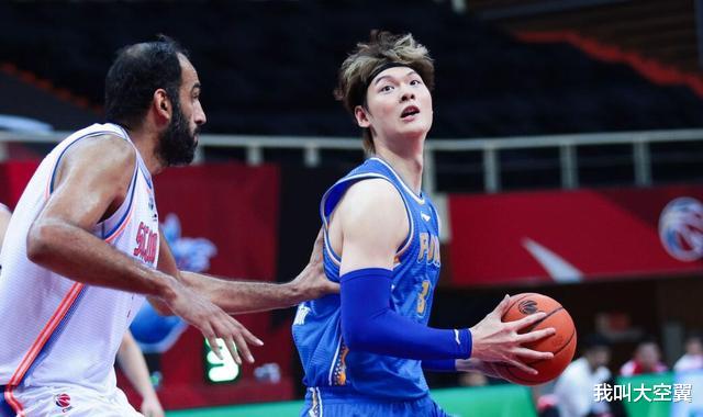 王哲林|男篮核心王哲林未来新东家浮出水面,不是北京,也不是新疆