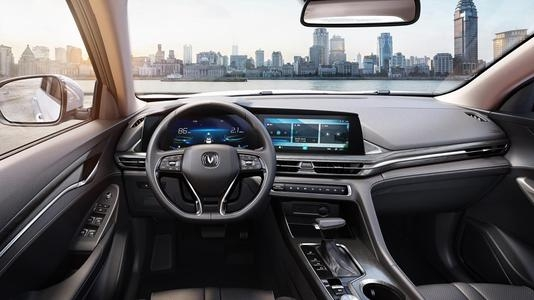 『长安CS75』长安cs75puls1.5跟2.0怎么选?