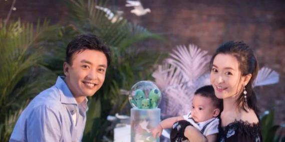 小燕子|《爱情公寓》11年后：张伟娶小燕子，子乔当父亲，而他去世6年