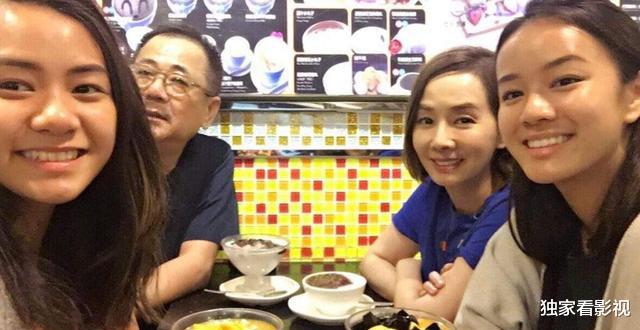 毛舜筠|60岁毛舜筠越活越年轻,和大14岁老公似父女,难怪被张国荣赞漂亮