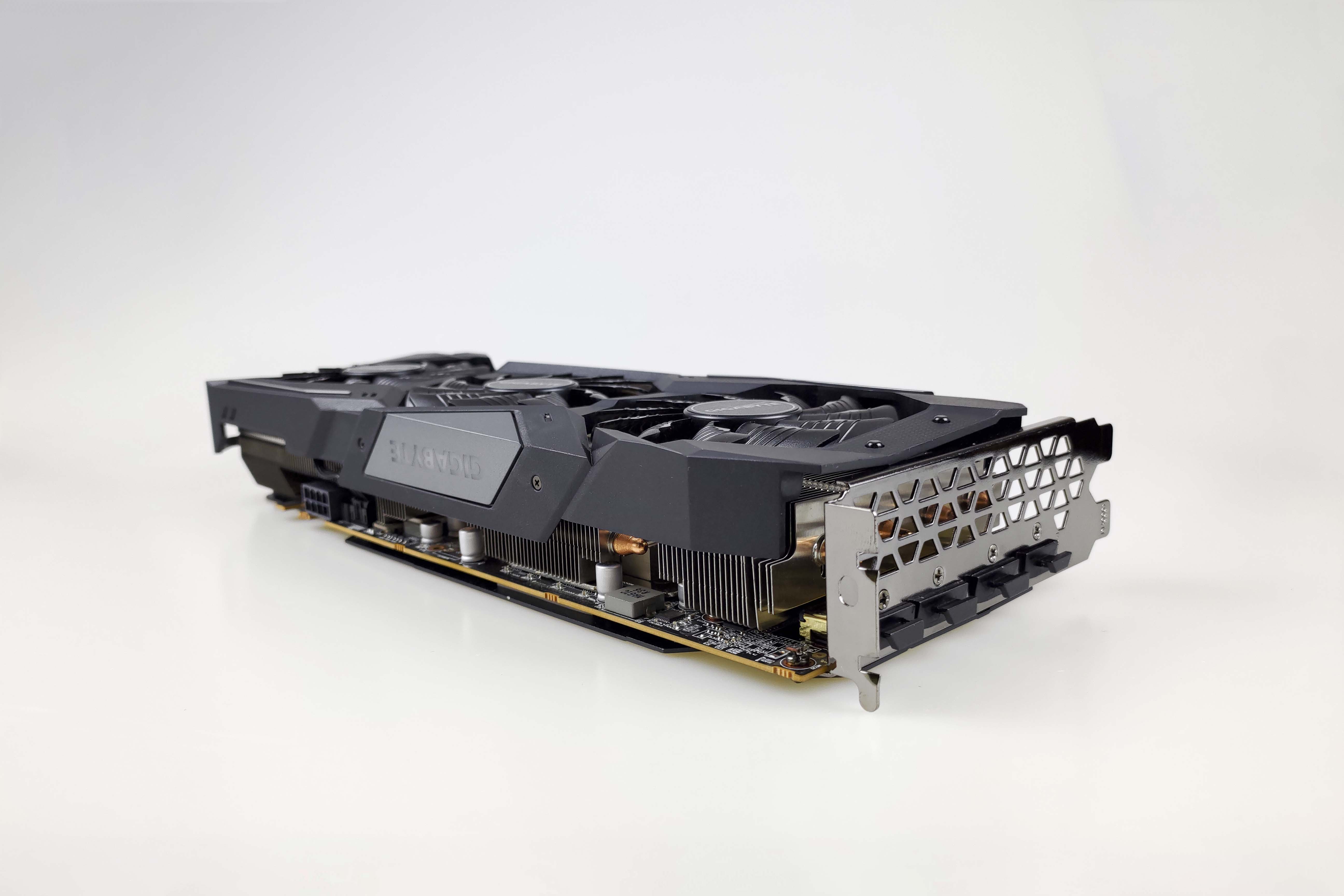 苹果|为了黑苹果初尝A家甜品卡——技嘉RX5600XT GAMING OC开箱简测