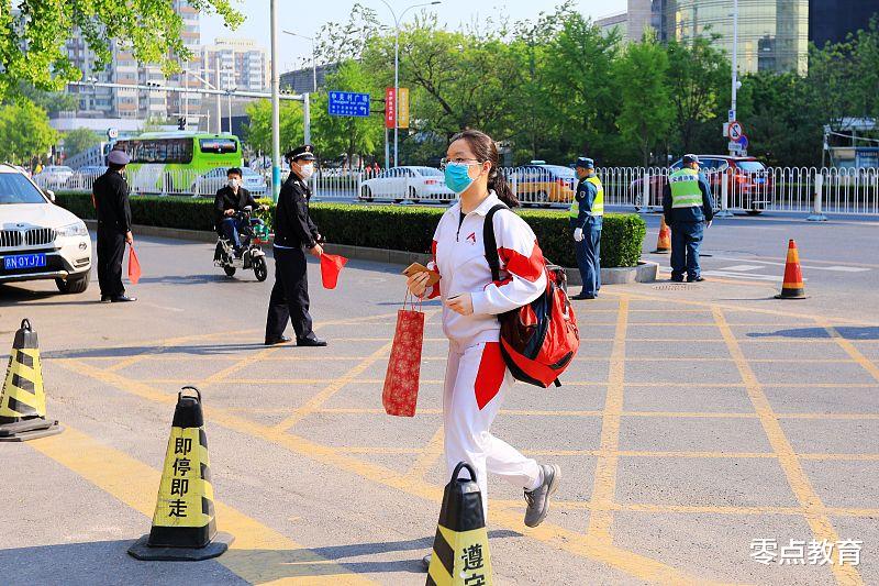 『高校』教育部调整大学专业，新增1853，撤销367，专业洗牌？考生要注意