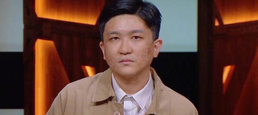 张大大|张大大被批评演的像小偷，注意赵薇瞬间表情，郭敬明捂耳朵不敢听