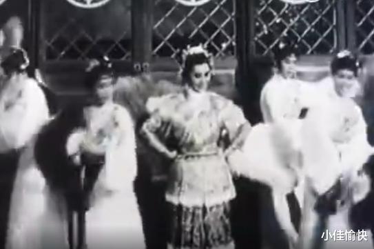 陈宝珠|4岁被名伶收养12岁入行，一年32部电影，部部片酬可买一条街