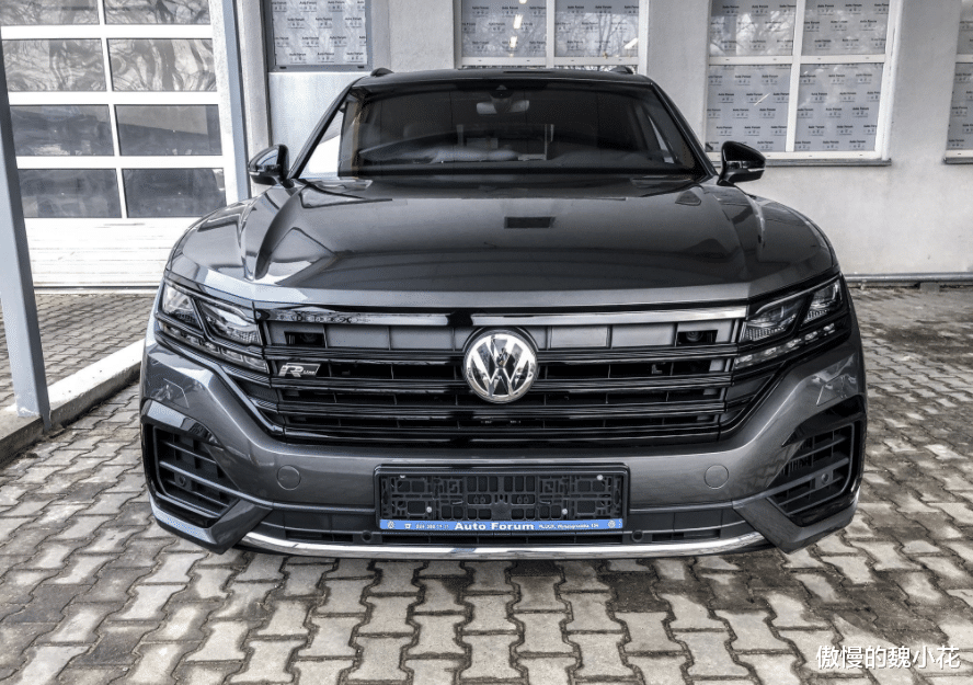 奥迪Q5@2020款大众“途锐”黑骑士版亮相，与凯宴同平台，颜值再次提升！