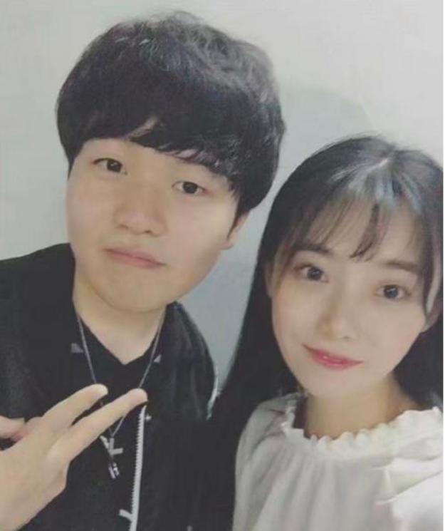 「lpl」LPL中的5对男孩女孩！余霜管泽元恩爱，最漂亮的是她？