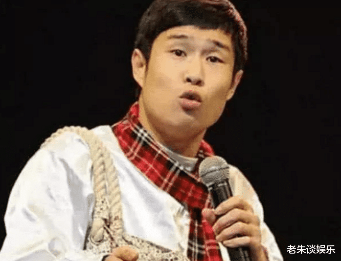 赵薇▲什么？二十年前的赵薇拍摄还珠格格时，怀里抱的孩子竟然是小沈阳