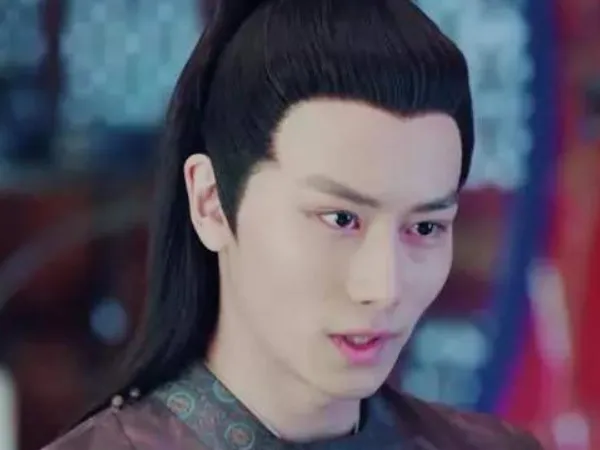 『严世蕃』《锦衣之下》还有第二季？三个谜底会在第二季揭晓，编剧早已埋好伏笔