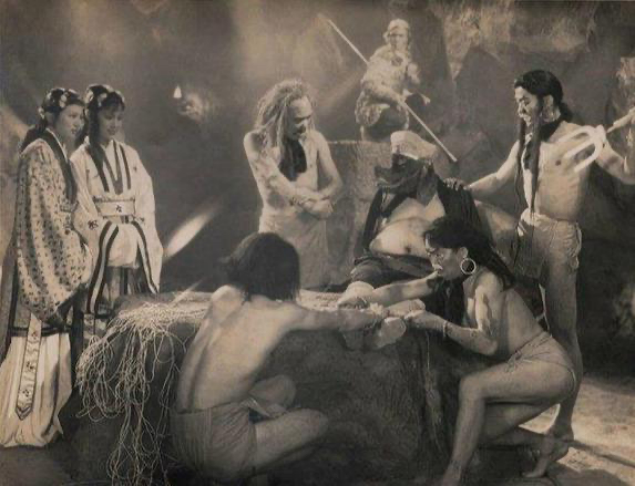 西游记▲旧版《西游记》被禁播的真实原由：看看这几个镜头，你就懂了