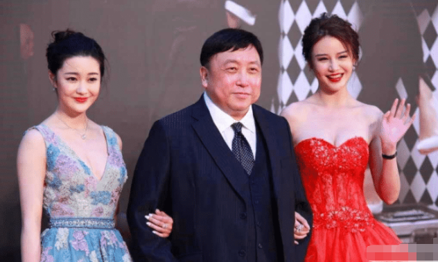 娱乐圈|娱乐圈的4位“干爹”，前几位真称职，他却让“女儿”怀了孕
