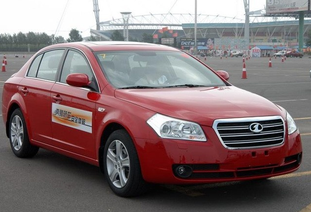 红旗|小号红旗H9来了，定位B级车搭载1.5T高功率，同样溜背设计