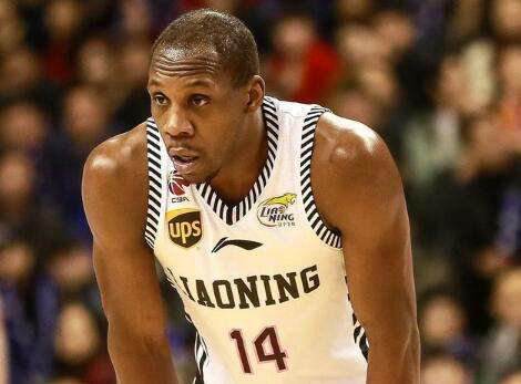 哈德森|NBA生涯总薪金50万美元，在CBA打了9年，哈德森赚到了多少钱？