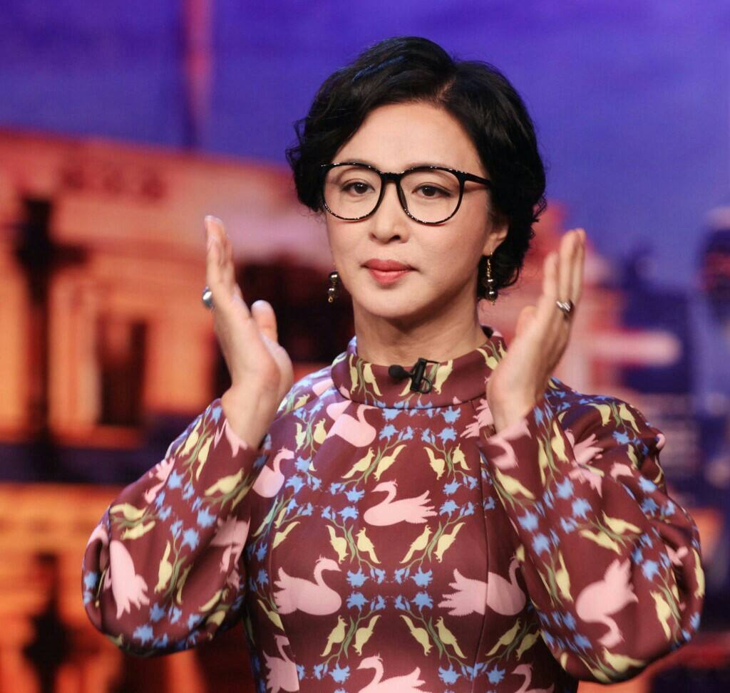 『成龙』金星的一段话得罪了成龙大哥,导致了自己的节目《金星秀》停播