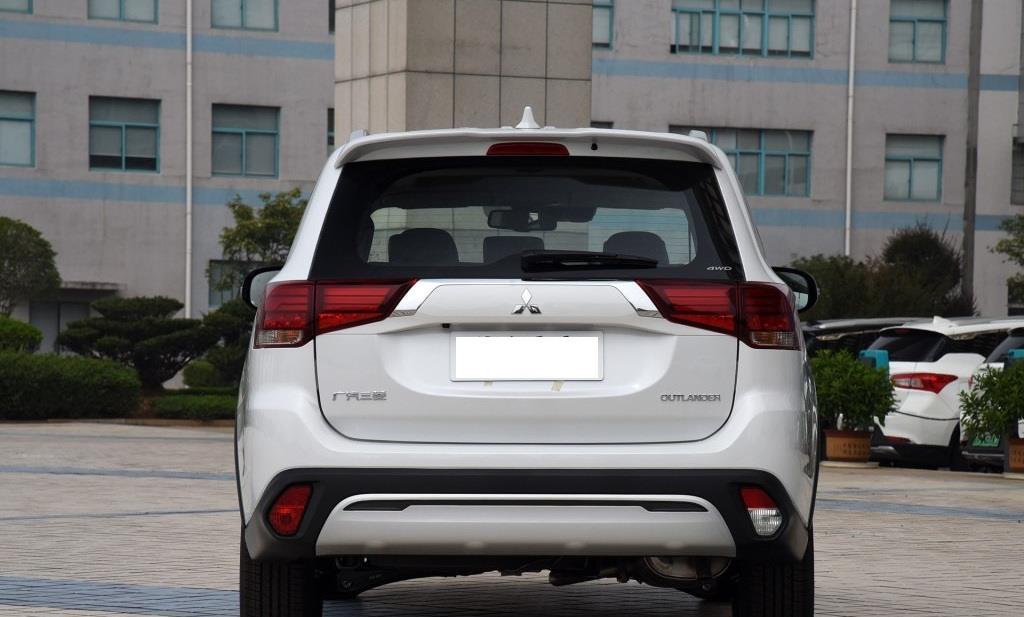 三菱欧蓝德|花17.3万提了辆三菱欧蓝德,行驶4850公里后,车主表示有话想要说