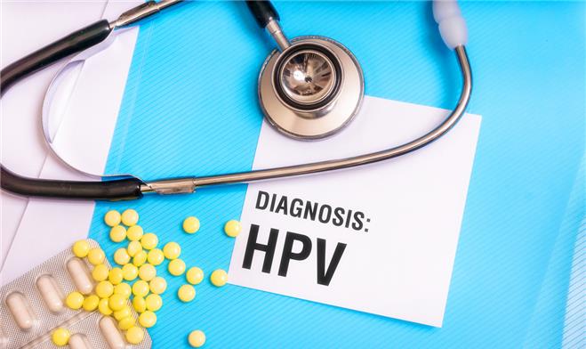 『宫颈癌』警惕:皮肤上长这个“东西”,不是皮肤病,而是感染HPV了,小心