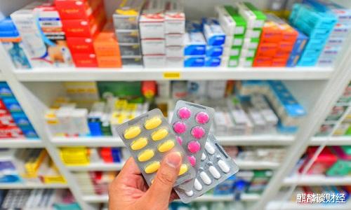 互联网医疗|电商“冲击”下，实体店“遇冷”，但是这两个店铺却照常开