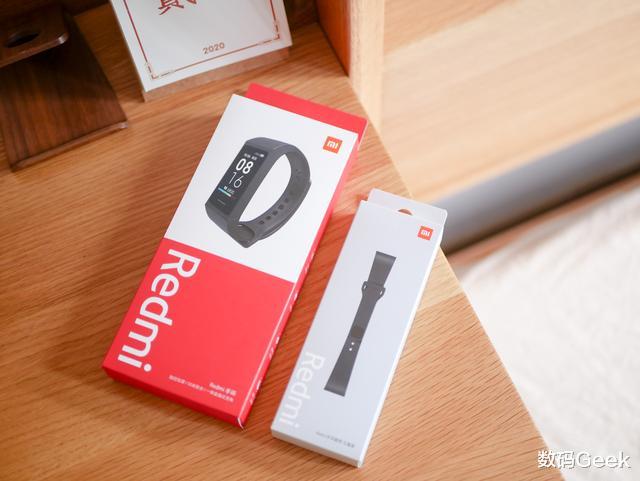 「小米科技」还在等小米手环5?Redmi首款手环,售价99了解一下