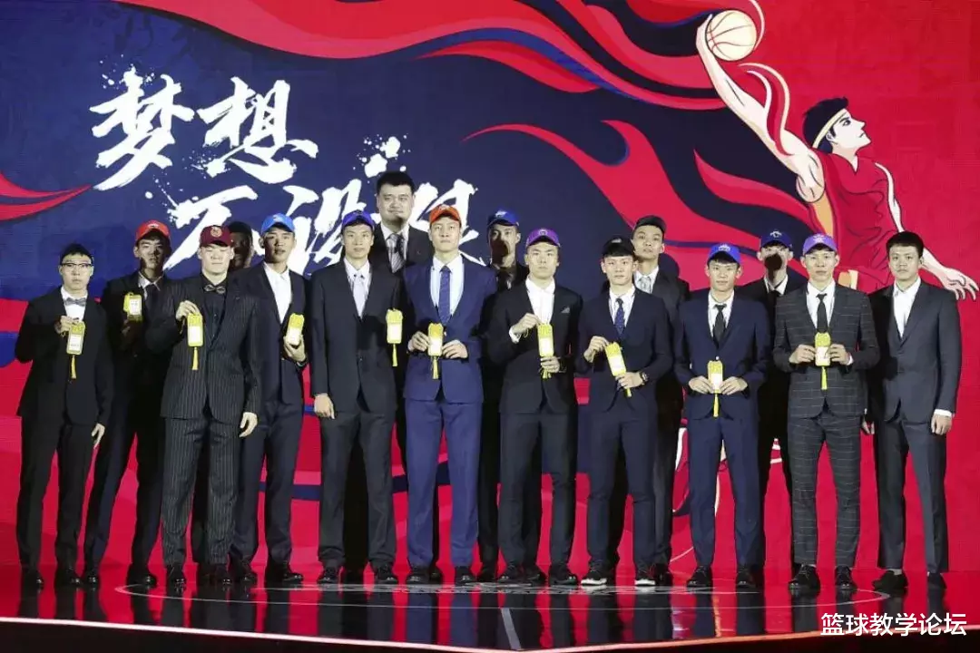 四川省|NCAA新星成CBA状元秀！祝铭震榜眼！张宁顺位暴跌的原因找到了