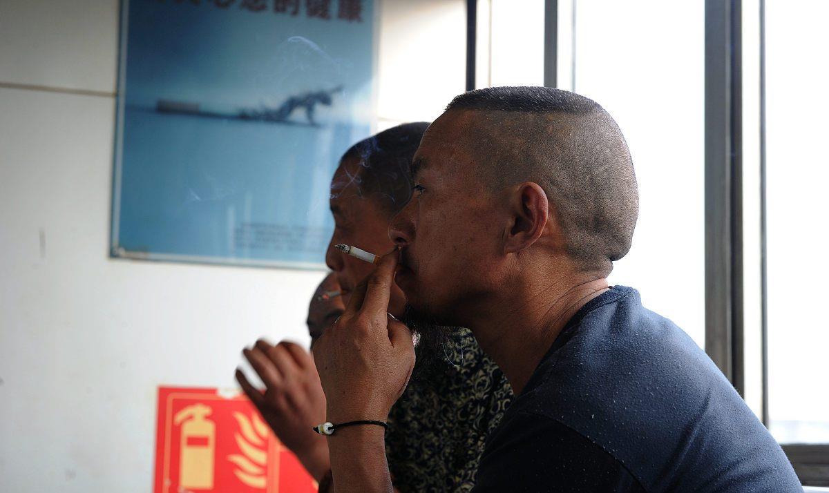 戒烟|长期吸烟的人,若没有4个表现,或说明肺还很健康,恭喜你