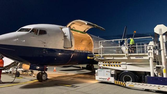 伊朗■伊朗正式用人民币替代美元，从委内瑞拉空运黄金，两国或将由穷转富