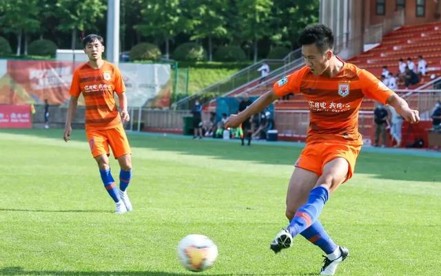 「山东鲁能」鲁能单外援压制永昌4外援,李霄鹏獠牙初显,韩镕泽4扑必进球