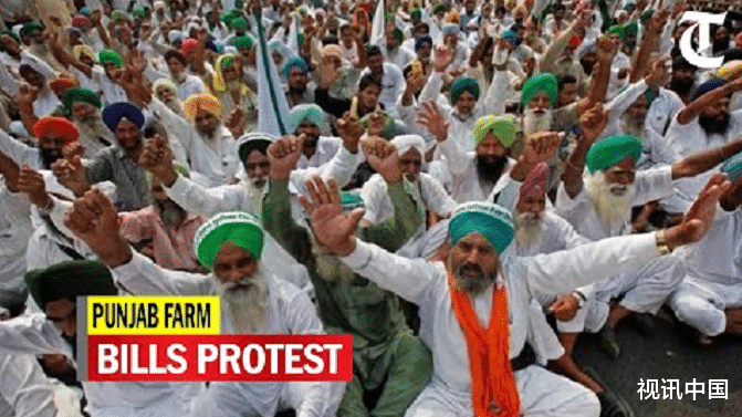 印度|印度爆发农民抗议：数百人封锁高速公路 焚烧莫迪照片