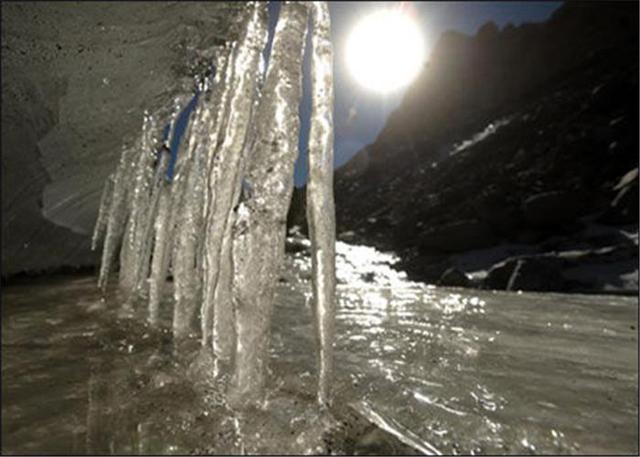 『科学家』太阳正在失去作用？地球迎来小冰河期，科学家：人类要早做准备！
