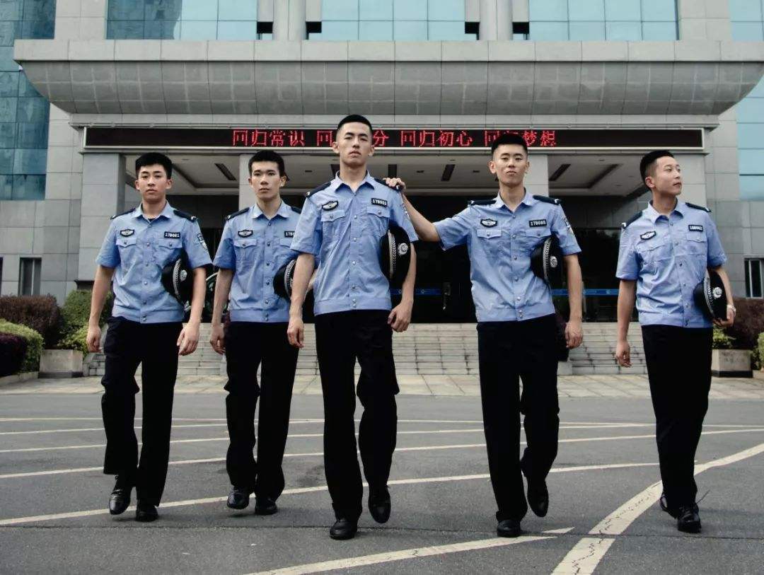 ▲同为警校,专科和本科有何不同?这三点会影响未来,需要谨慎小心