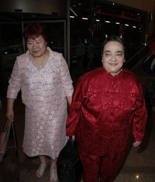 #何鸿燊#赌王何鸿燊最出格女儿!穿衣随意难辨雌雄,58岁还是没人敢娶