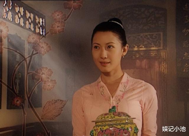 小娘惹|《小娘惹》12年，戏外菊香依旧单身，男一娶了女二，已儿女双全