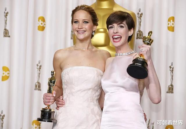 安妮·海瑟薇|从好莱坞公主到\资本玩物\的安妮海瑟薇，让我看到人性丑陋的一面