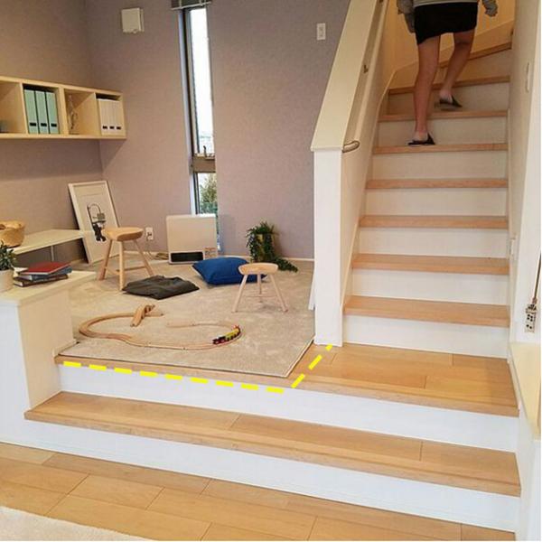 ：楼梯一二层台加宽1米，打造多功能小厅，比客厅功能都好用！