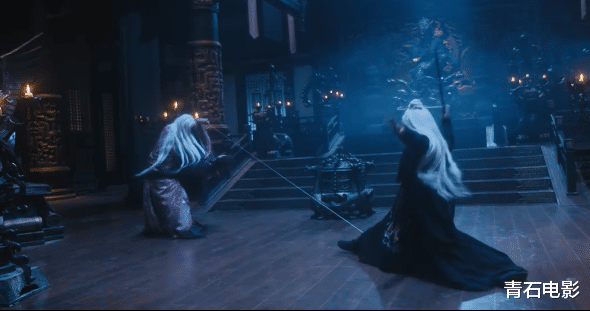 白发魔女|和男人共进浴桶、头发能自由变色，黄奕这片也能叫《白发魔女》？