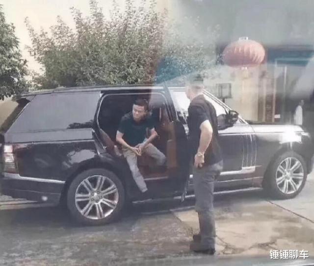 [路虎揽胜]马云退休，迈巴赫还给公司！但是看了他的新座驾后，网友：霸气