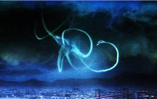 |地球大气层里隐藏着未知生物，我们却对它们一无所知，太过于神秘