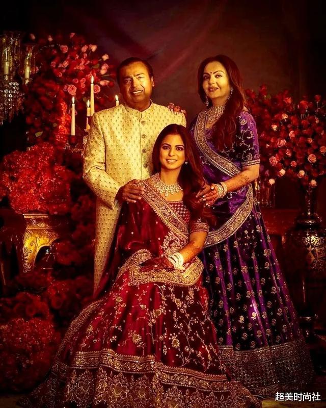 【印度】她17岁就成亿万富婆，创业能力比王思聪强，穿低领衫只为秀珠宝