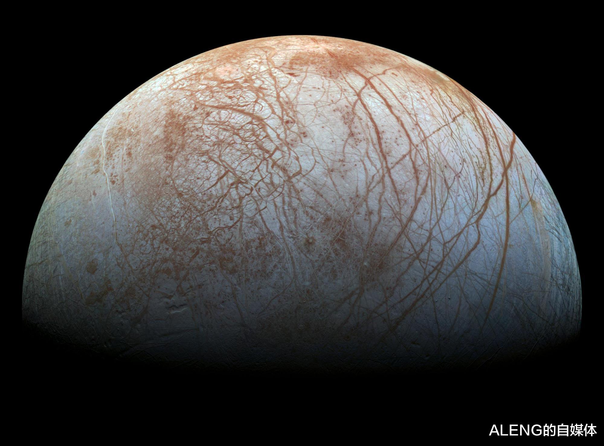 NASA■NASA发布3张欧罗巴表面最清晰照片:数千米高的冰山清晰可见