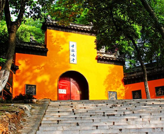 大理■五月国内最值得去的10个地方，千万别辜负这么美的初夏！