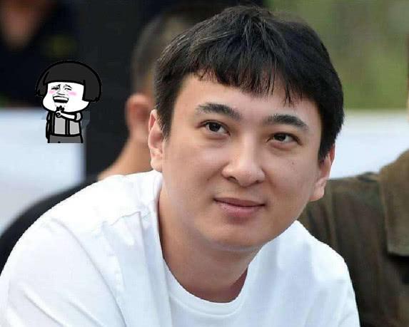 王思聪|被王思聪骂“地摊表”,给4500万打胎费都不要,后偷生孩子成赢家