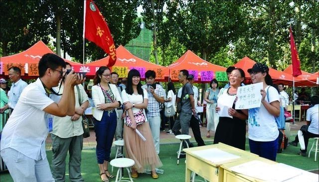 英语四六级▲大四毕业生“很惨”？大三学生可能“更惨”！大一大二4点启示